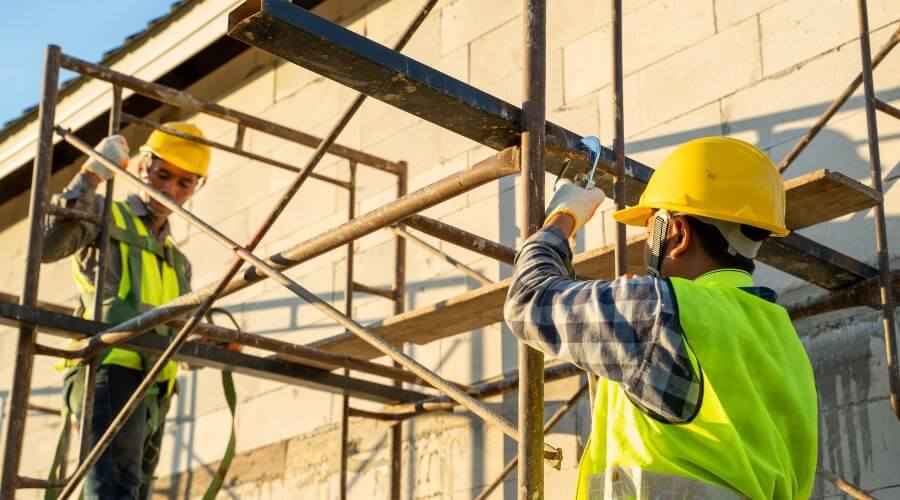 Fascia Repair in Newburgh, IN
